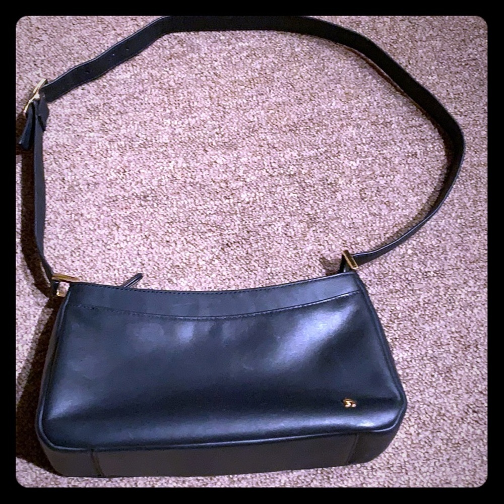 Etienne Aigner leather shoulder belt handbag